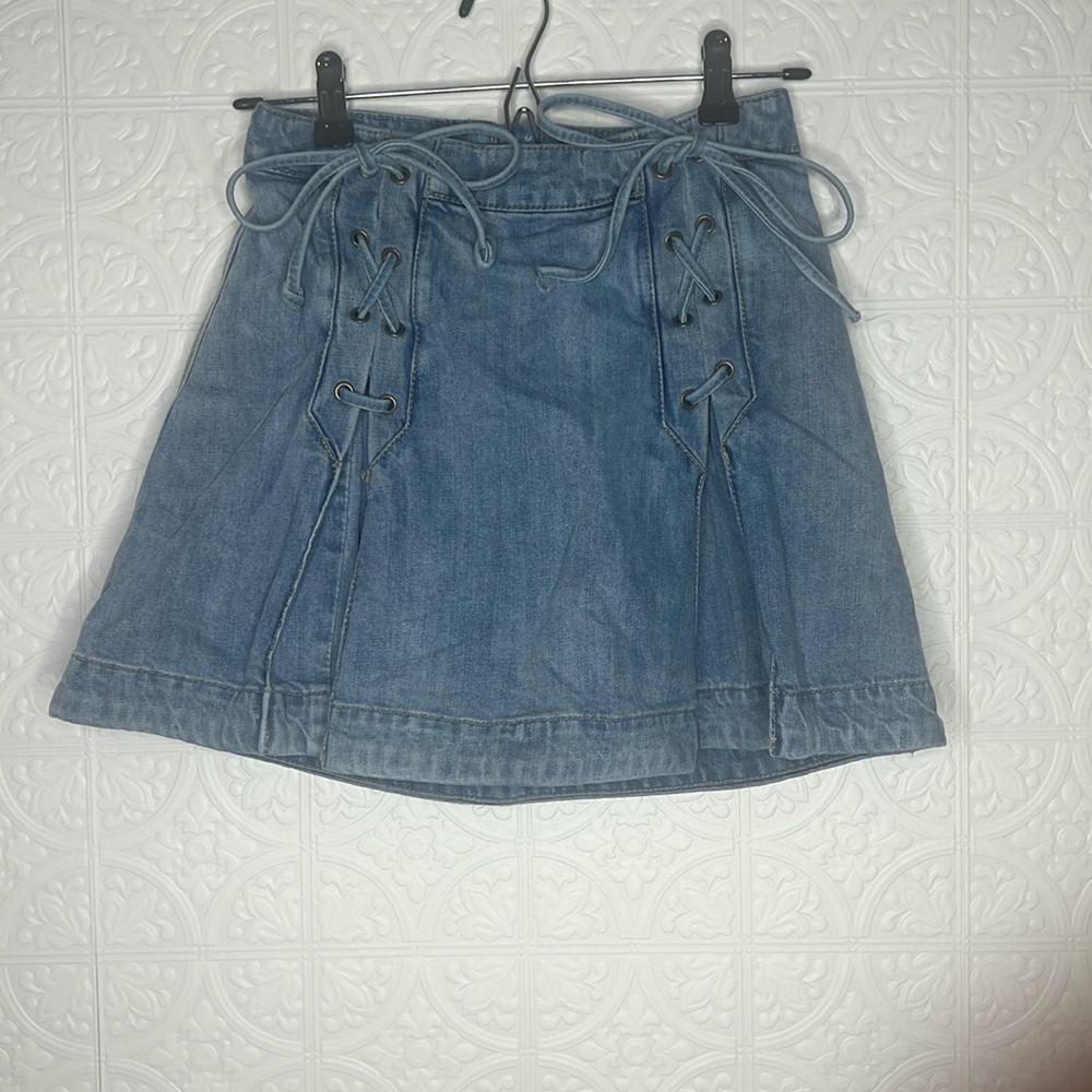 FREE PEOPLE Lace Up Denim Jean Skirt Sz 2 Light Wash Western Boho
